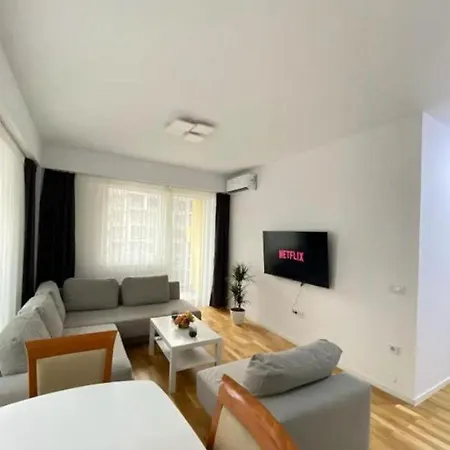 Apartment Royal Apartment-familyhaven,park,modern And Luxury *