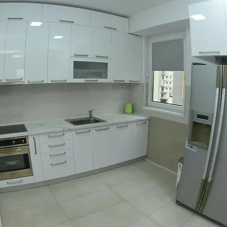 Apartment Royal Apartment-familyhaven,park,modern And Luxury *